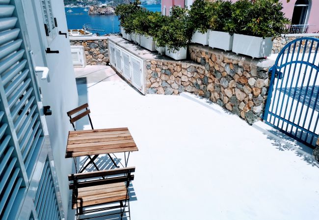 Apartment in Ponza - Turistcasa - Corso Umberto 109 -